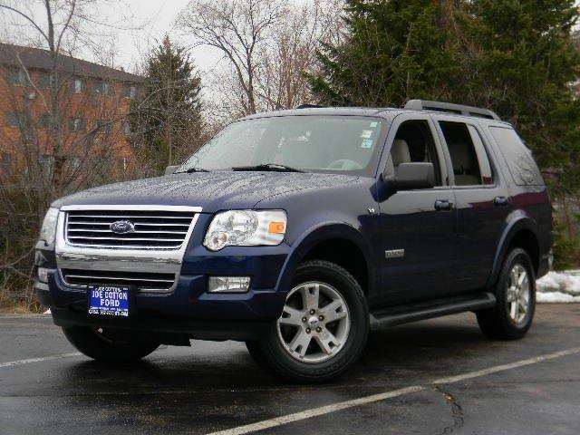 2007 Ford Explorer XLT 4dr SUV 4WD V8